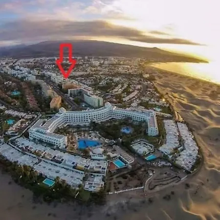 5 Min Walk From Yumbo! 417 Appartement