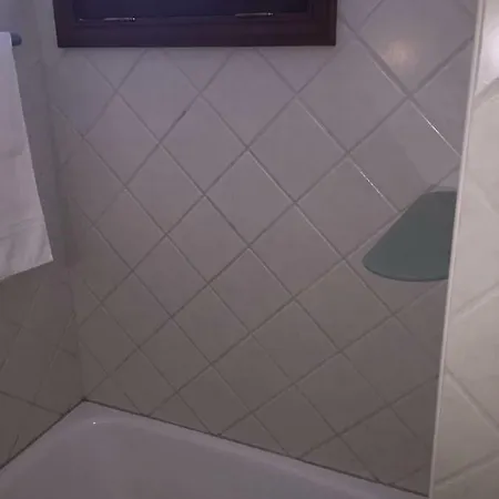 5 Min Walk From Yumbo! 417 Appartement *