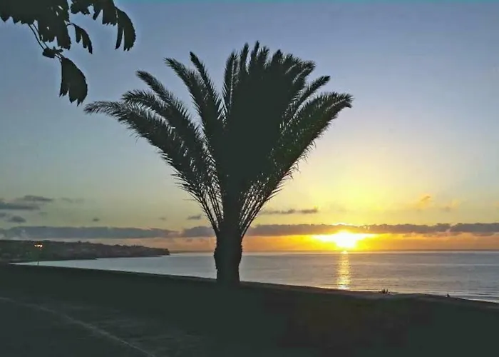 5 Min Walk From Yumbo! 417 פלאייה דל אינגלז