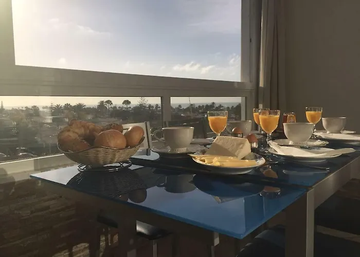 5 Min Walk From Yumbo! 417 פלאייה דל אינגלז