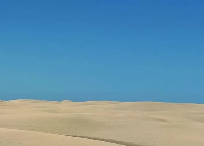 דירה 5 Min Walk From Yumbo! 417